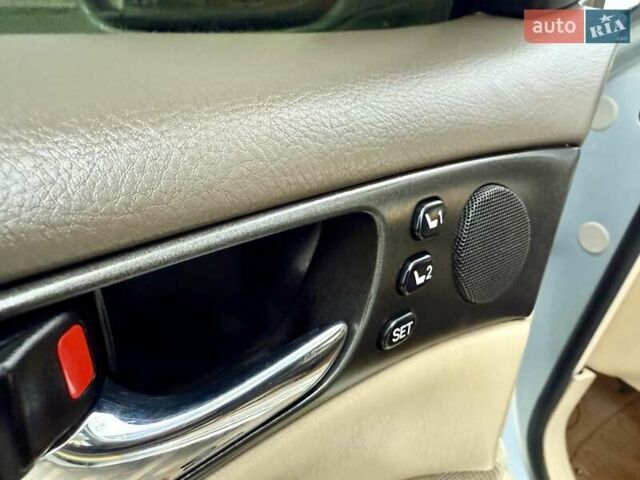 Сірий Лексус ЕС, об'ємом двигуна 3 л та пробігом 226 тис. км за 3999 $, фото 31 на Automoto.ua