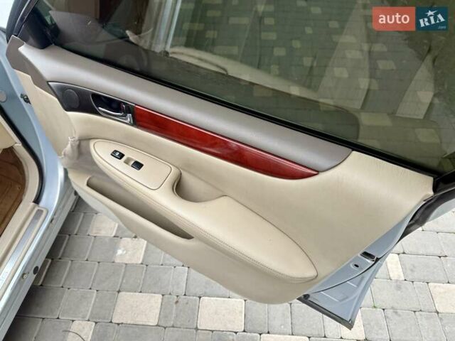 Сірий Лексус ЕС, об'ємом двигуна 3 л та пробігом 226 тис. км за 3999 $, фото 35 на Automoto.ua