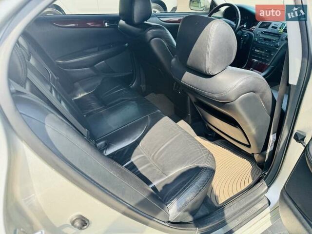 Сірий Лексус ЕС, об'ємом двигуна 3 л та пробігом 231 тис. км за 5200 $, фото 12 на Automoto.ua
