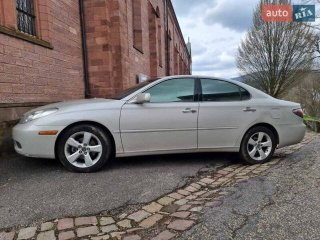 Серый Лексус ЕС, объемом двигателя 3 л и пробегом 300 тыс. км за 6500 $, фото 3 на Automoto.ua