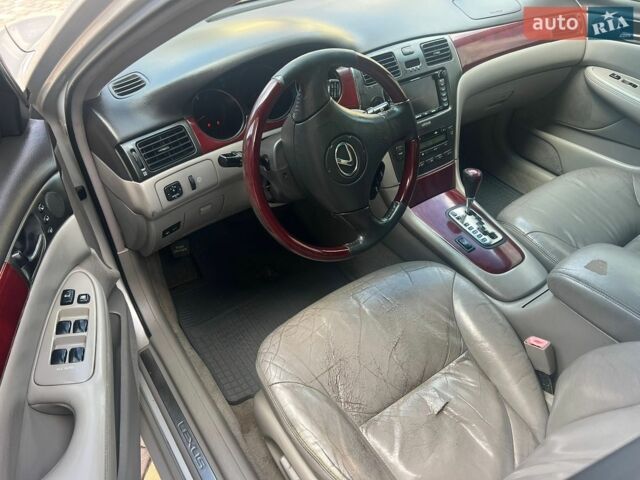 Сірий Лексус ЕС, об'ємом двигуна 3 л та пробігом 301 тис. км за 4300 $, фото 28 на Automoto.ua