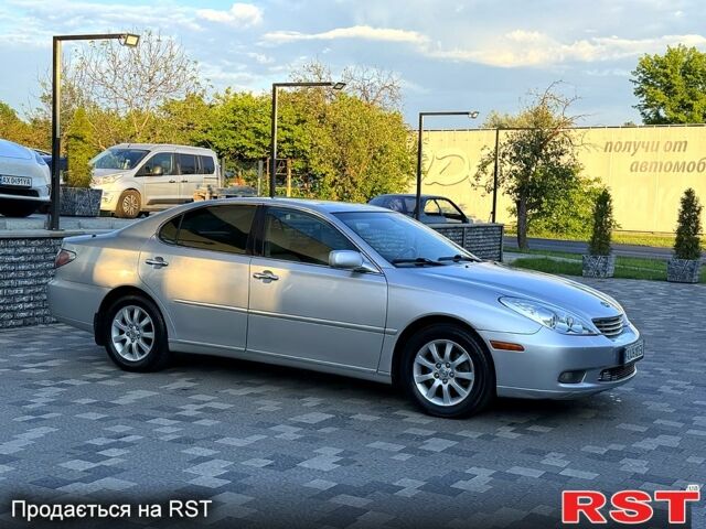 Сірий Лексус ЕС, об'ємом двигуна 3 л та пробігом 380 тис. км за 5600 $, фото 7 на Automoto.ua