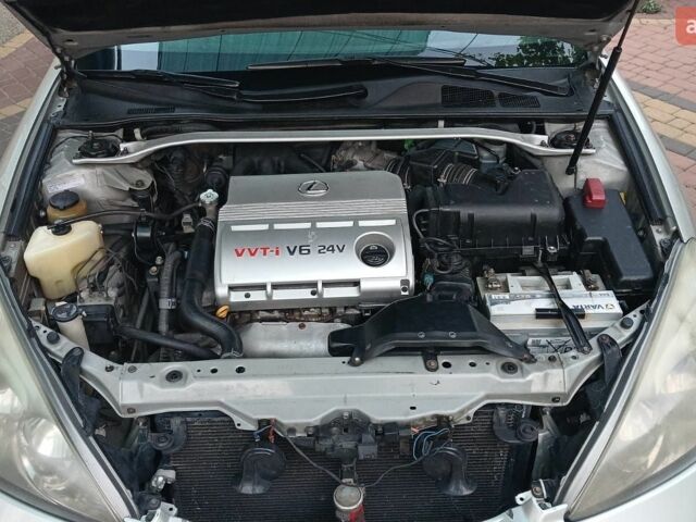 Сірий Лексус ЕС, об'ємом двигуна 3 л та пробігом 333 тис. км за 8000 $, фото 4 на Automoto.ua