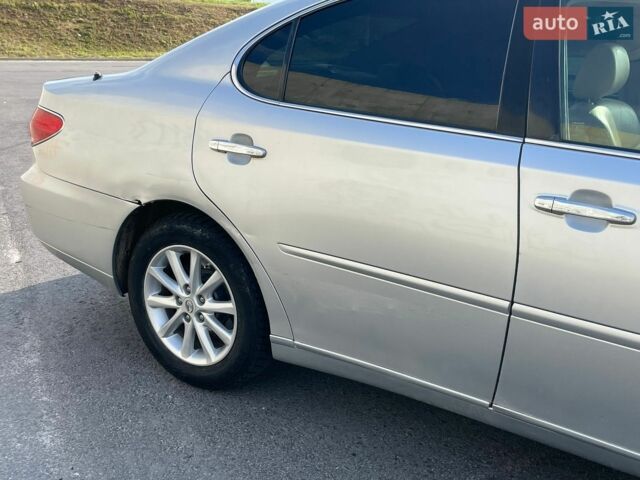 Сірий Лексус ЕС, об'ємом двигуна 3 л та пробігом 375 тис. км за 4500 $, фото 5 на Automoto.ua