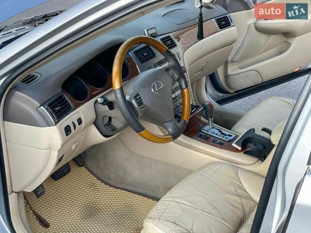 Сірий Лексус ЕС, об'ємом двигуна 3 л та пробігом 375 тис. км за 4500 $, фото 18 на Automoto.ua