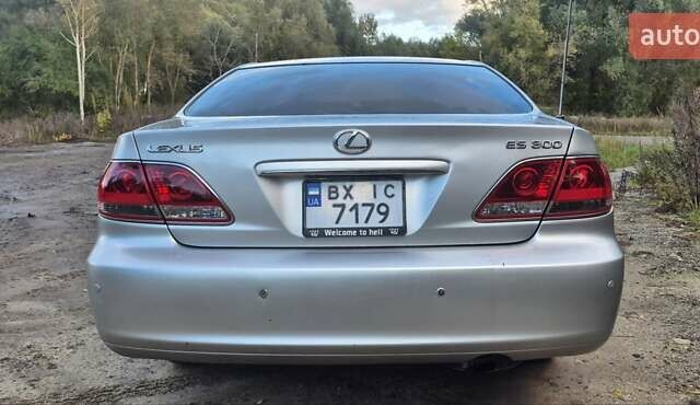 Сірий Лексус ЕС, об'ємом двигуна 3 л та пробігом 322 тис. км за 6000 $, фото 4 на Automoto.ua