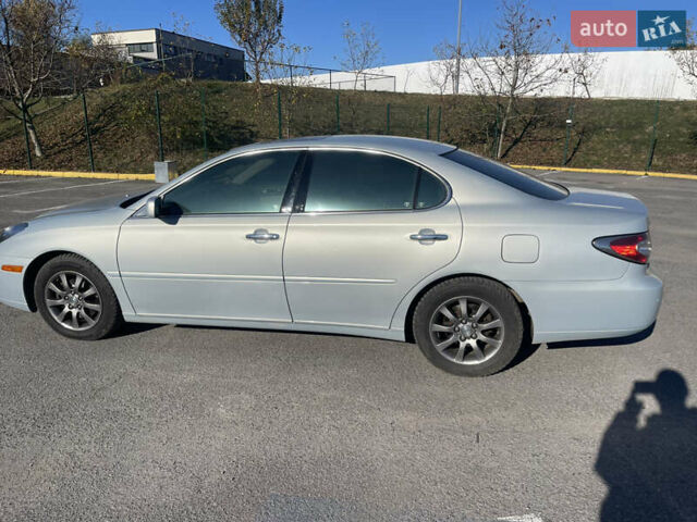 Серый Лексус ЕС, объемом двигателя 3 л и пробегом 255 тыс. км за 7200 $, фото 2 на Automoto.ua