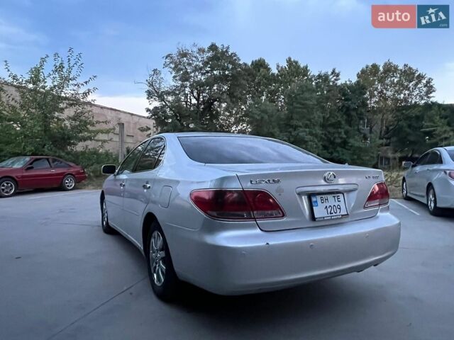 Сірий Лексус ЕС, об'ємом двигуна 3 л та пробігом 357 тис. км за 4500 $, фото 4 на Automoto.ua