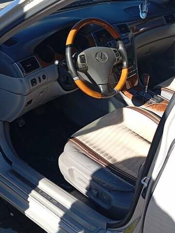 Сірий Лексус ЕС, об'ємом двигуна 3.3 л та пробігом 299 тис. км за 5800 $, фото 12 на Automoto.ua