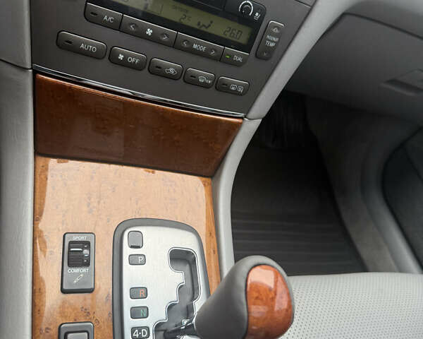 Сірий Лексус ЕС, об'ємом двигуна 3 л та пробігом 204 тис. км за 6800 $, фото 23 на Automoto.ua