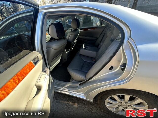 Серый Лексус ЕС, объемом двигателя 3 л и пробегом 255 тыс. км за 6200 $, фото 7 на Automoto.ua