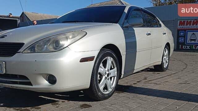 Сірий Лексус ЕС, об'ємом двигуна 3.3 л та пробігом 299 тис. км за 5800 $, фото 2 на Automoto.ua