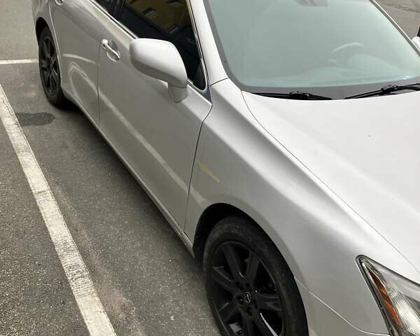 Серый Лексус ЕС, объемом двигателя 3.46 л и пробегом 258 тыс. км за 8500 $, фото 3 на Automoto.ua