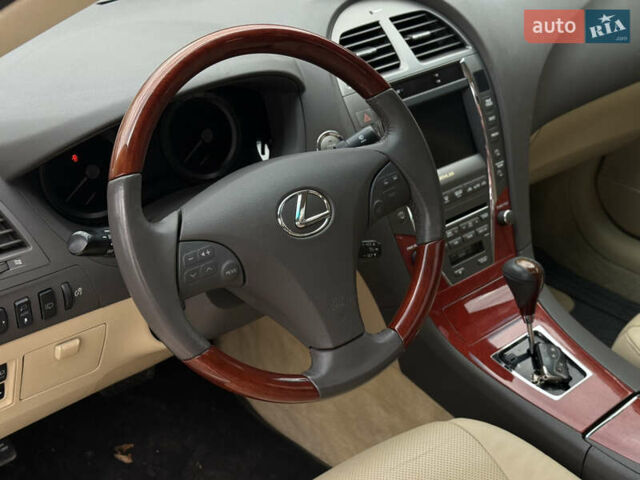 Лексус ЕС 2006 в Ивано-Франковске на Automoto.ua Серый Лексус ЕС, объемом двигателя 3.46 л и пробегом 147 тыс. км за 10900 $, фото 16 на Automoto.ua