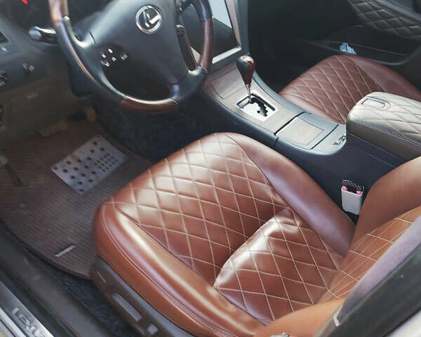 Лексус ЕС 2006 у Одесі на Automoto.ua Сірий Лексус ЕС, об'ємом двигуна 3.5 л та пробігом 258 тис. км за 8300 $, фото 6 на Automoto.ua