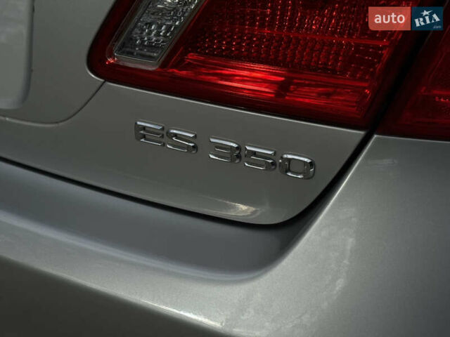 Лексус ЕС 2006 в Ивано-Франковске на Automoto.ua Серый Лексус ЕС, объемом двигателя 3.46 л и пробегом 147 тыс. км за 10900 $, фото 5 на Automoto.ua