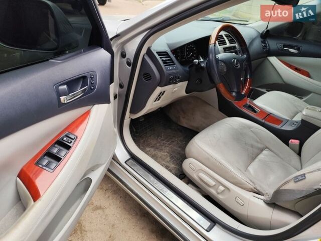 Сірий Лексус ЕС, об'ємом двигуна 3.46 л та пробігом 260 тис. км за 7500 $, фото 11 на Automoto.ua