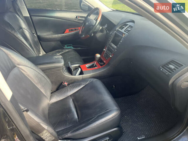 Сірий Лексус ЕС, об'ємом двигуна 3.46 л та пробігом 280 тис. км за 8700 $, фото 5 на Automoto.ua
