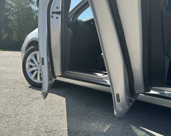 Сірий Лексус ЕС, об'ємом двигуна 3.5 л та пробігом 109 тис. км за 13999 $, фото 8 на Automoto.ua