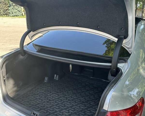 Сірий Лексус ЕС, об'ємом двигуна 3.5 л та пробігом 109 тис. км за 13999 $, фото 5 на Automoto.ua