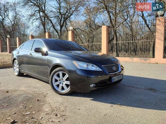 Серый Лексус ЕС, объемом двигателя 3.5 л и пробегом 292 тыс. км за 11000 $, фото 1 на Automoto.ua
