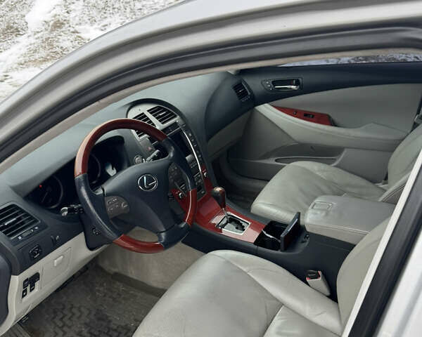 Серый Лексус ЕС, объемом двигателя 3.46 л и пробегом 300 тыс. км за 4600 $, фото 20 на Automoto.ua