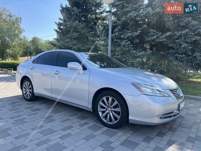 Серый Лексус ЕС, объемом двигателя 3.46 л и пробегом 246 тыс. км за 8700 $, фото 1 на Automoto.ua