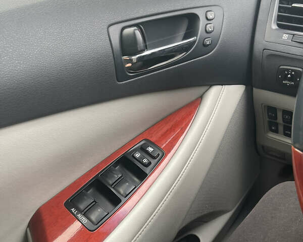 Серый Лексус ЕС, объемом двигателя 3.46 л и пробегом 237 тыс. км за 9400 $, фото 13 на Automoto.ua