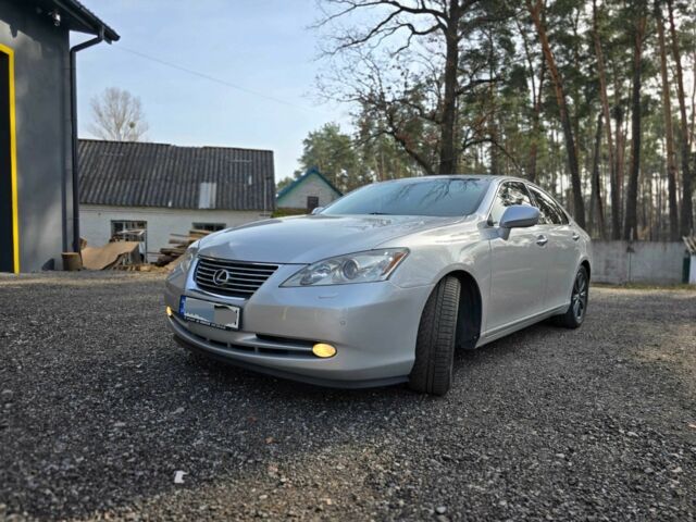 Серый Лексус ЕС, объемом двигателя 3.5 л и пробегом 203 тыс. км за 10500 $, фото 2 на Automoto.ua