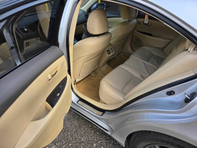 Серый Лексус ЕС, объемом двигателя 3.5 л и пробегом 203 тыс. км за 10500 $, фото 8 на Automoto.ua