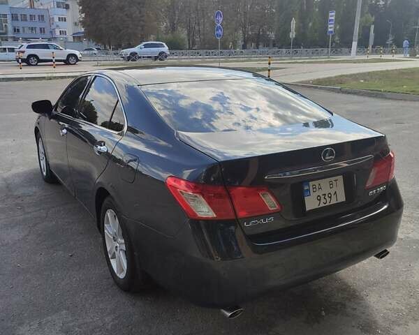 Сірий Лексус ЕС, об'ємом двигуна 3.5 л та пробігом 292 тис. км за 11000 $, фото 2 на Automoto.ua