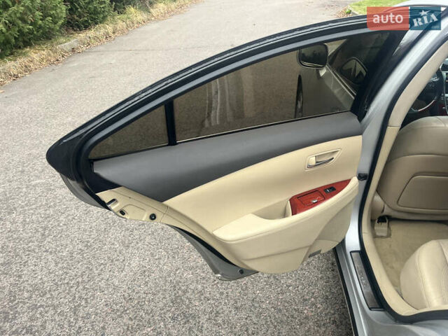 Сірий Лексус ЕС, об'ємом двигуна 3.46 л та пробігом 340 тис. км за 6700 $, фото 17 на Automoto.ua
