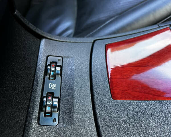 Серый Лексус ЕС, объемом двигателя 3.5 л и пробегом 223 тыс. км за 13500 $, фото 27 на Automoto.ua