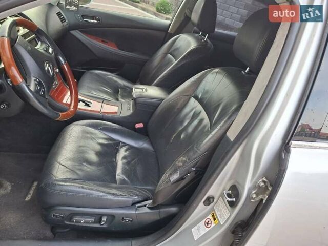 Серый Лексус ЕС, объемом двигателя 3.46 л и пробегом 302 тыс. км за 8450 $, фото 2 на Automoto.ua