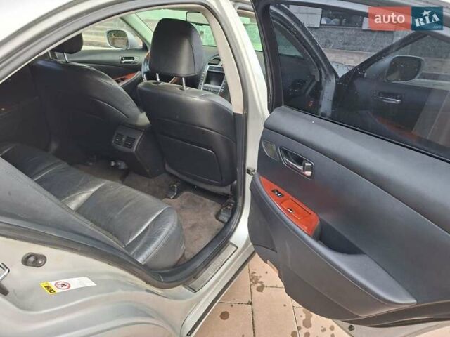 Серый Лексус ЕС, объемом двигателя 3.46 л и пробегом 302 тыс. км за 8450 $, фото 7 на Automoto.ua