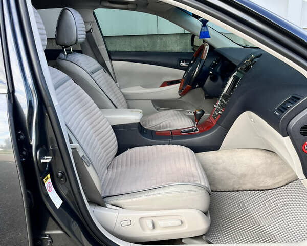 Лексус ЕС 2008 в Белой Церкве на Automoto.ua Серый Лексус ЕС, объемом двигателя 3.5 л и пробегом 250 тыс. км за 10300 $, фото 33 на Automoto.ua