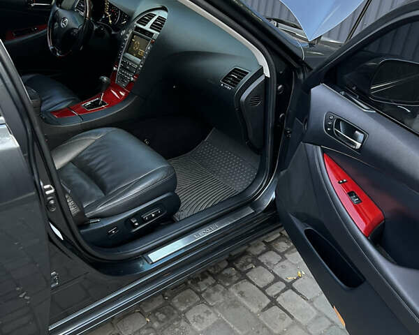 Серый Лексус ЕС, объемом двигателя 3.5 л и пробегом 223 тыс. км за 13500 $, фото 15 на Automoto.ua