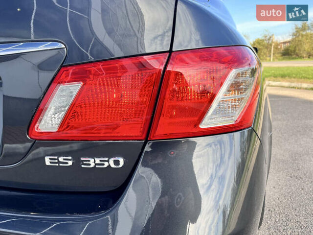 Лексус ЕС 2008 в Белой Церкве на Automoto.ua Серый Лексус ЕС, объемом двигателя 3.5 л и пробегом 250 тыс. км за 10300 $, фото 19 на Automoto.ua