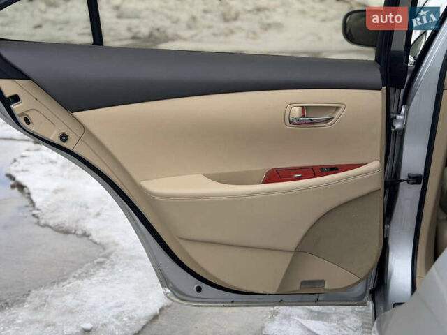 Сірий Лексус ЕС, об'ємом двигуна 3.5 л та пробігом 340 тис. км за 9900 $, фото 14 на Automoto.ua