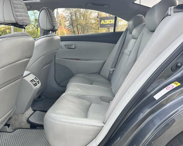 Лексус ЕС 2008 в Белой Церкве на Automoto.ua Серый Лексус ЕС, объемом двигателя 3.5 л и пробегом 250 тыс. км за 10300 $, фото 39 на Automoto.ua