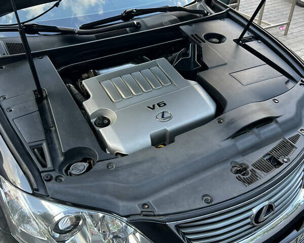 Серый Лексус ЕС, объемом двигателя 3.5 л и пробегом 223 тыс. км за 13500 $, фото 12 на Automoto.ua