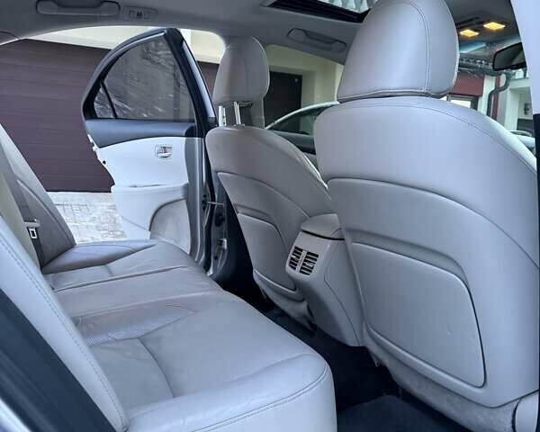 Серый Лексус ЕС, объемом двигателя 3.5 л и пробегом 207 тыс. км за 12300 $, фото 20 на Automoto.ua