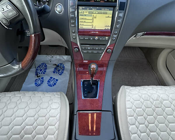 Сірий Лексус ЕС, об'ємом двигуна 3.46 л та пробігом 362 тис. км за 10950 $, фото 20 на Automoto.ua