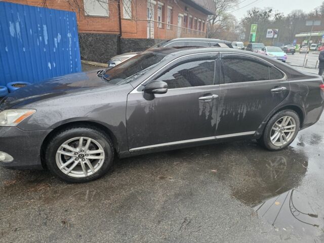 Сірий Лексус ЕС, об'ємом двигуна 3.5 л та пробігом 344 тис. км за 13000 $, фото 3 на Automoto.ua