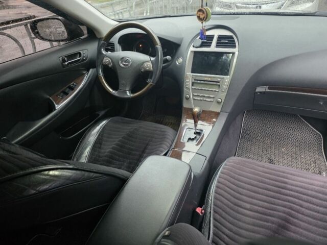 Серый Лексус ЕС, объемом двигателя 0 л и пробегом 344 тыс. км за 8000 $, фото 5 на Automoto.ua