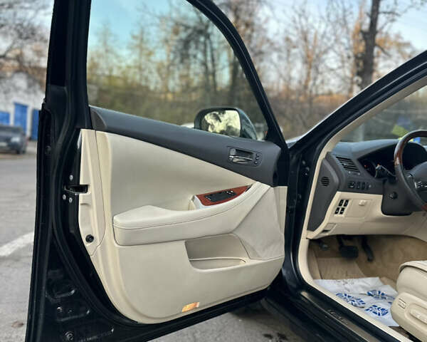 Сірий Лексус ЕС, об'ємом двигуна 3.46 л та пробігом 362 тис. км за 10950 $, фото 7 на Automoto.ua