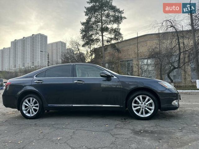 Сірий Лексус ЕС, об'ємом двигуна 3.46 л та пробігом 362 тис. км за 10950 $, фото 1 на Automoto.ua