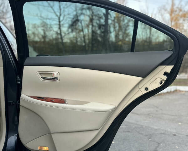 Сірий Лексус ЕС, об'ємом двигуна 3.46 л та пробігом 362 тис. км за 10950 $, фото 14 на Automoto.ua