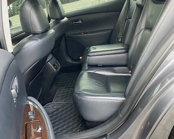 Серый Лексус ЕС, объемом двигателя 3.5 л и пробегом 317 тыс. км за 10999 $, фото 39 на Automoto.ua