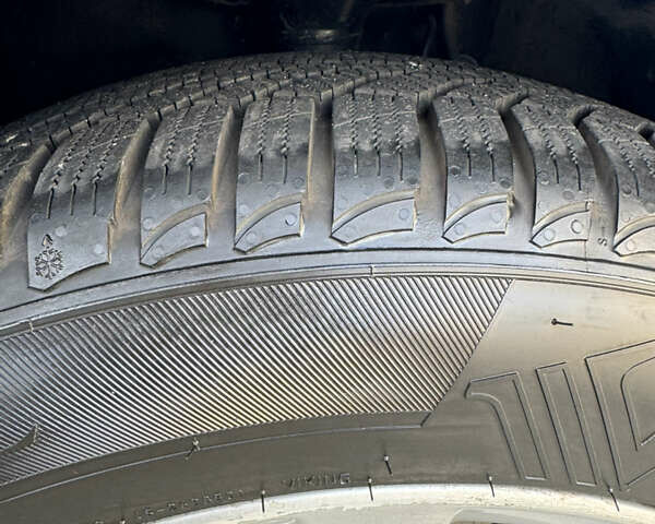 Серый Лексус ЕС, объемом двигателя 3.46 л и пробегом 210 тыс. км за 13300 $, фото 18 на Automoto.ua